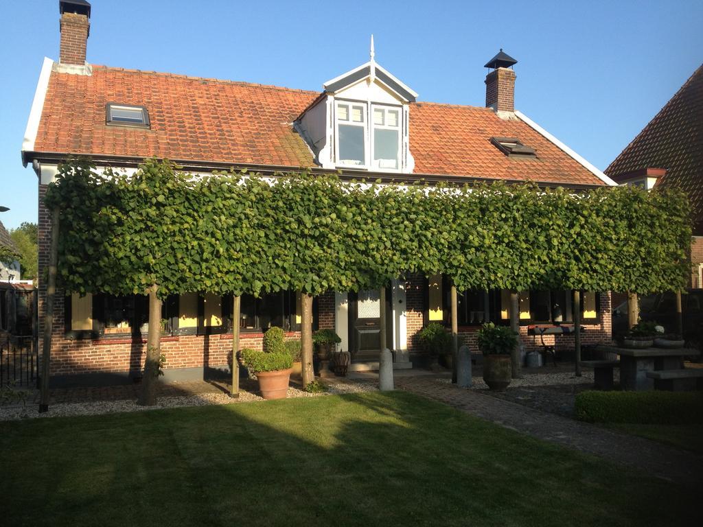 Het Koetshuis Kamperland Luaran gambar